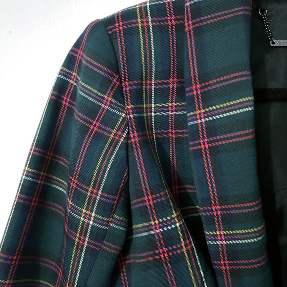 Trina Turk Plaid Green blazer size 4 - Picture 3 of 4